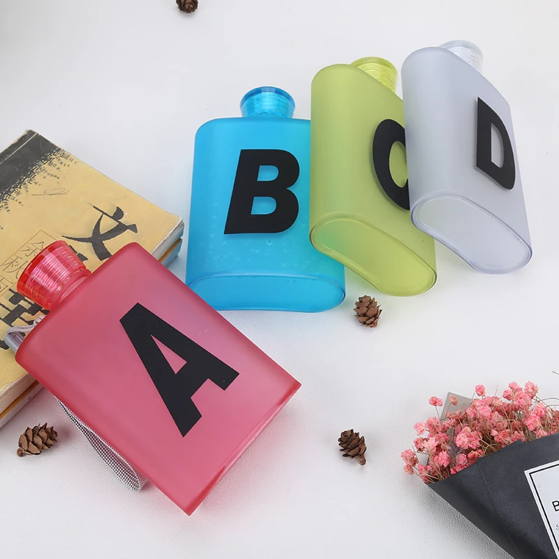 Fashion colors Flat Water bottle Personalized Abrasive Plastic Student Bottle Practical Gift | Дом и сад