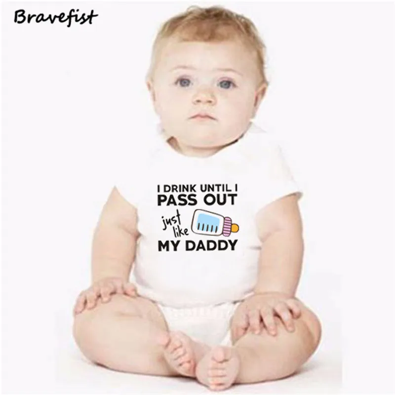 Летние Боди белый Ребенка Onesie Pass Out с надписью My Daddy буквенным принтом короткий