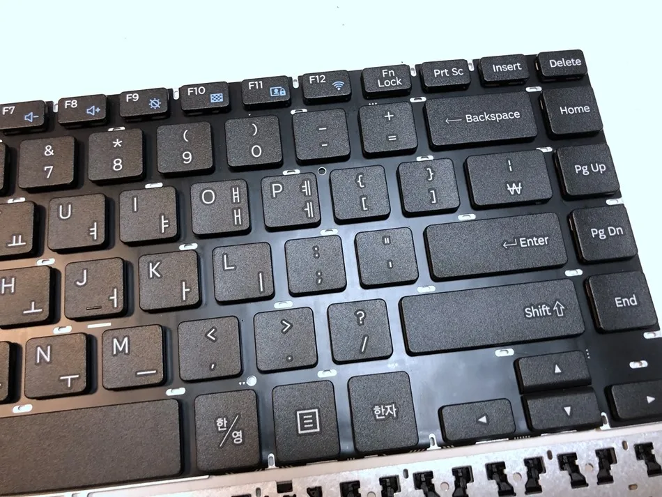Клавиатура для ноутбука Samsung NP370E4J NP370E4K 370E4J US KR | Компьютеры и офис