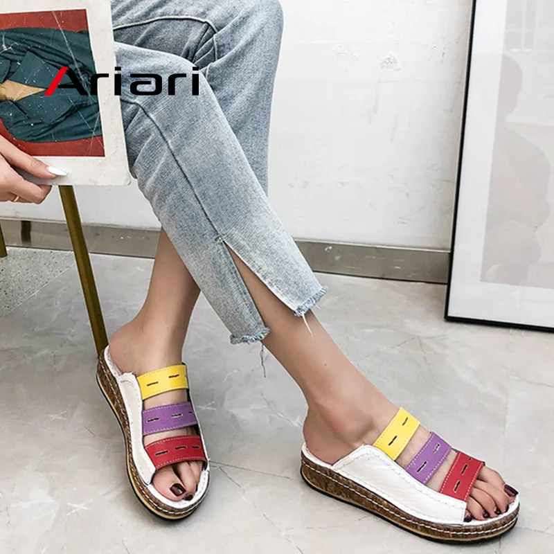 Женские сандалии Ariari из искусственной кожи на плоской подошве летние римские в