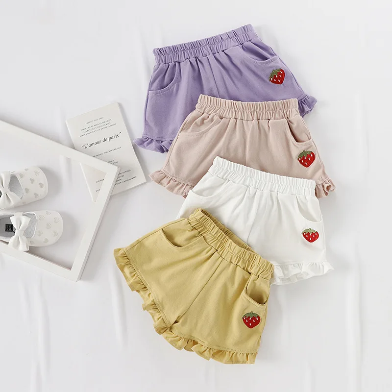 

Celveroso 2019 girl ruffle shorts summer Strawberry pants wholesale boutique shorts baby girl short leggings baby girl clothing