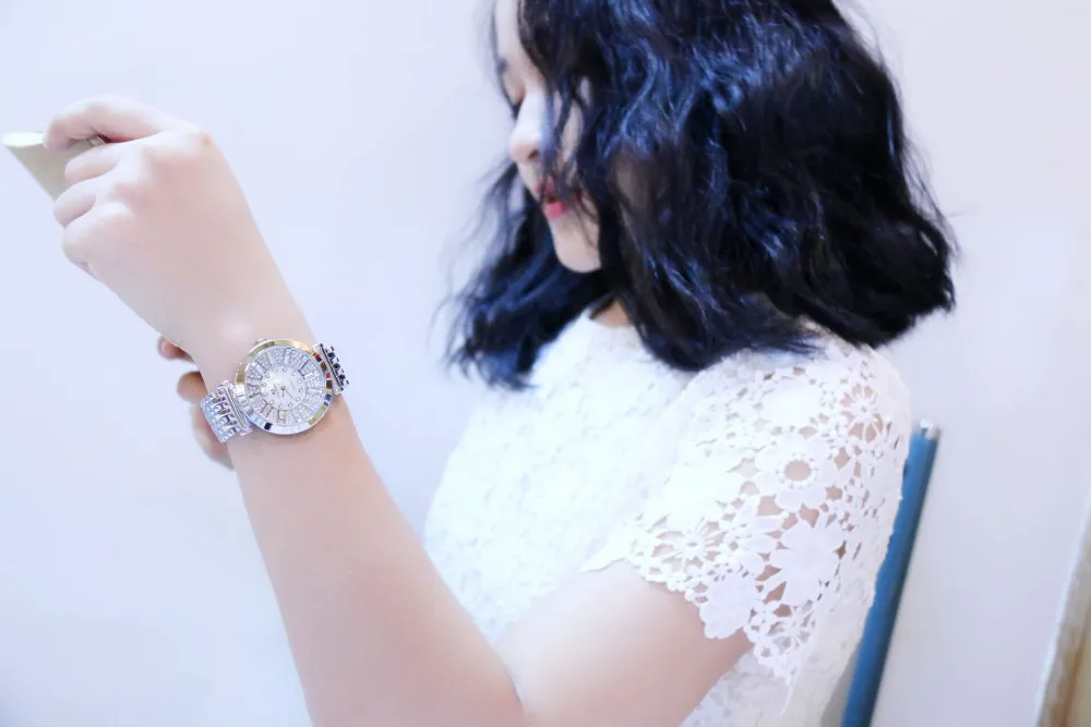 Женские наручные часы с австрийскими бриллиантами стразы розовое золото ЖЕНСКИЕ