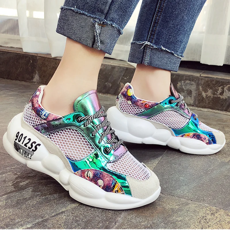 Женская обувь белые дышащие кроссовки на толстой платформе с сеткой для женщин