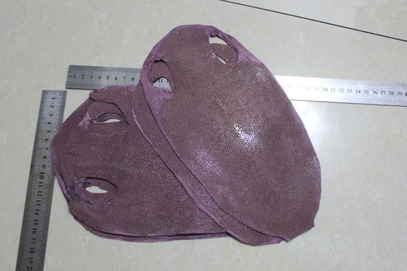 Кожаное ремесло фиолетовая искусственная кожа натуральная рыбья Размер 24*13 см