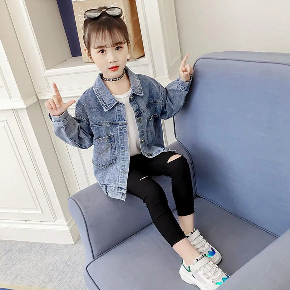 Купи 2019 New Spring Autumn Girls Denim Cotton Coat Baby Kids Girl Outwear Baby Kids Coats Jacket Children Clothing 3T 4 6 8 10 12 за 898 рублей в магазине AliExpress