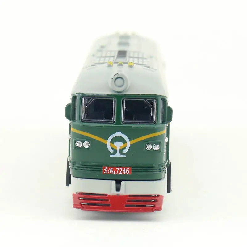 Free Shipping/Diecast Toy Model/1:87 Classical Locomotive Train/Pull Back/Sound &amp Light Car/Educational Collection/Gift/Kid | Игрушки и