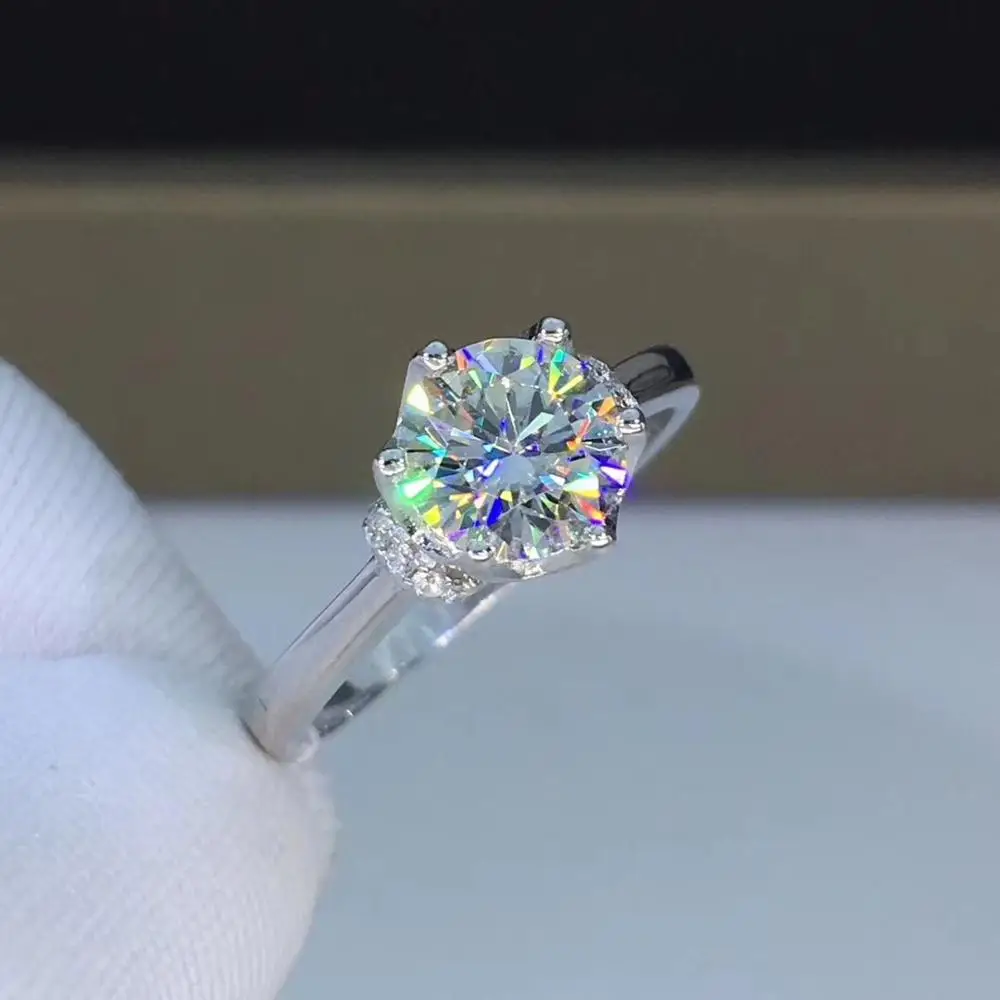 Круглое серебряное кольцо с муассанитом 1ct D VVS роскошное женское