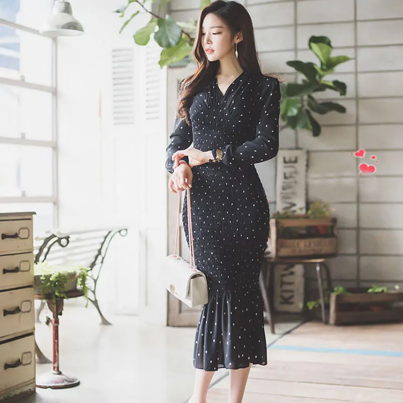 Женские шифоновые платья в черный горошек с длинным рукавом и v образным вырезом