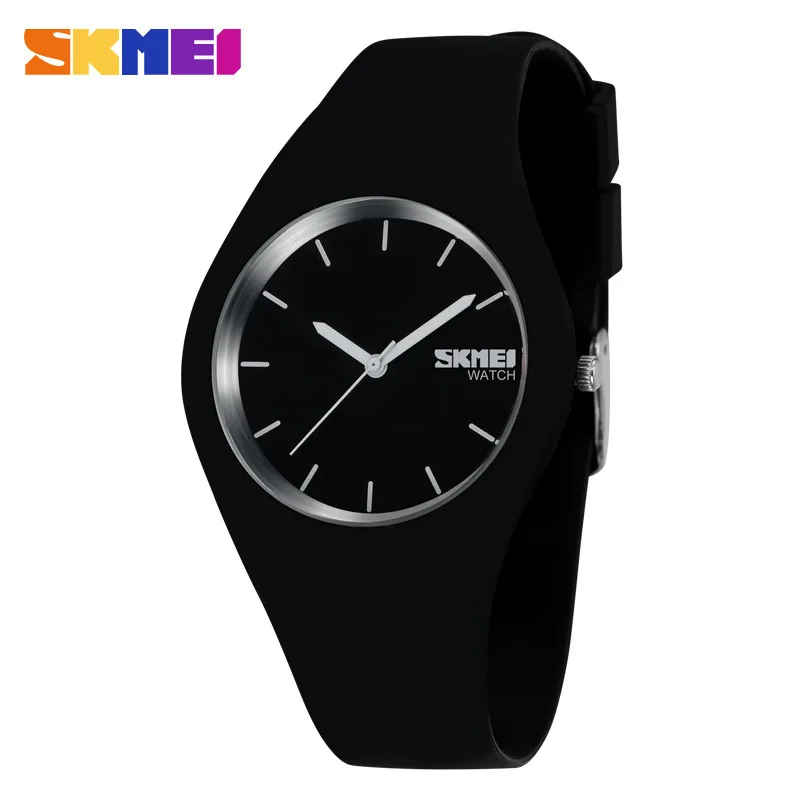 Новинка 2018 модные часы Geneva цветные женские из силикона кварцевые наручные Relogio