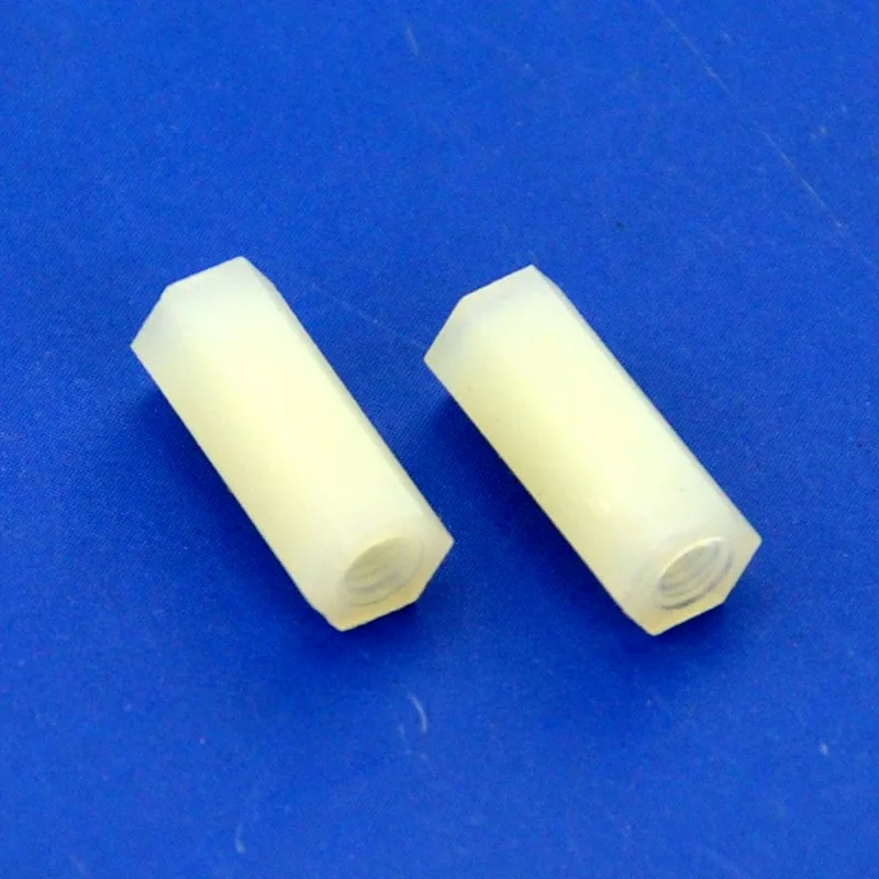 

(1000 ./) 12 /0,47 , M2.5
