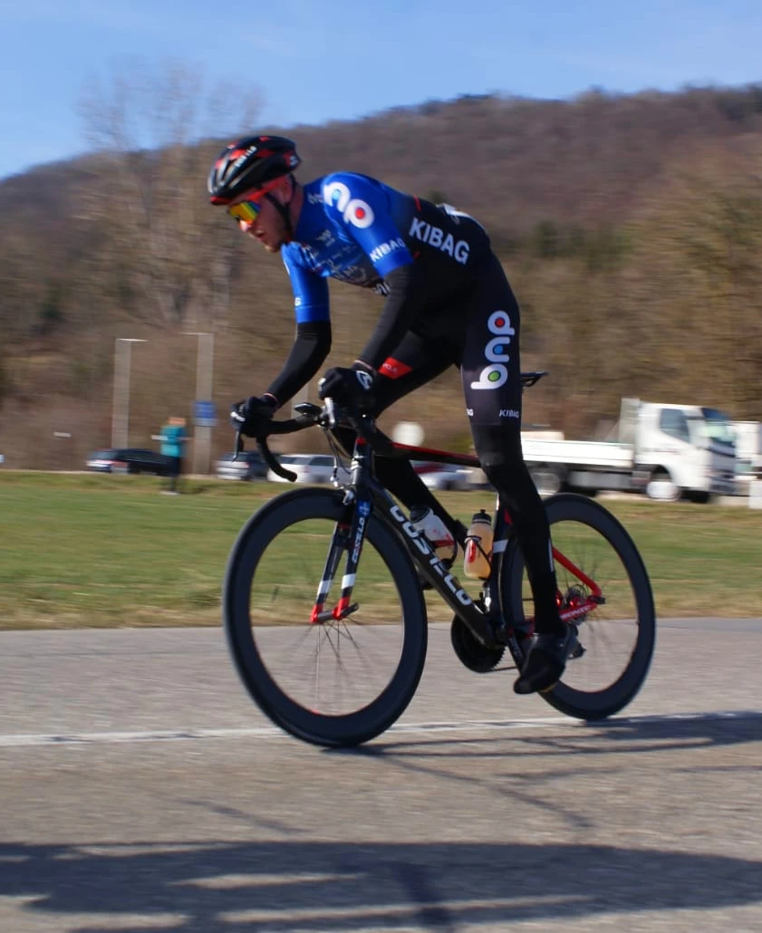 Команда Costelo BNP Swiss UCI одобренный велосипедист