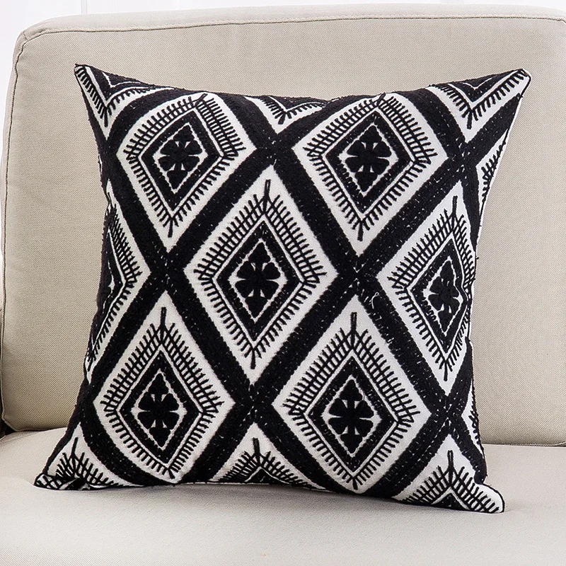 Modern Black And White Pillow Case Simple Geometric Embroidery Pillow Cover Comfortable Hidden Zipper Cushion Cover Available