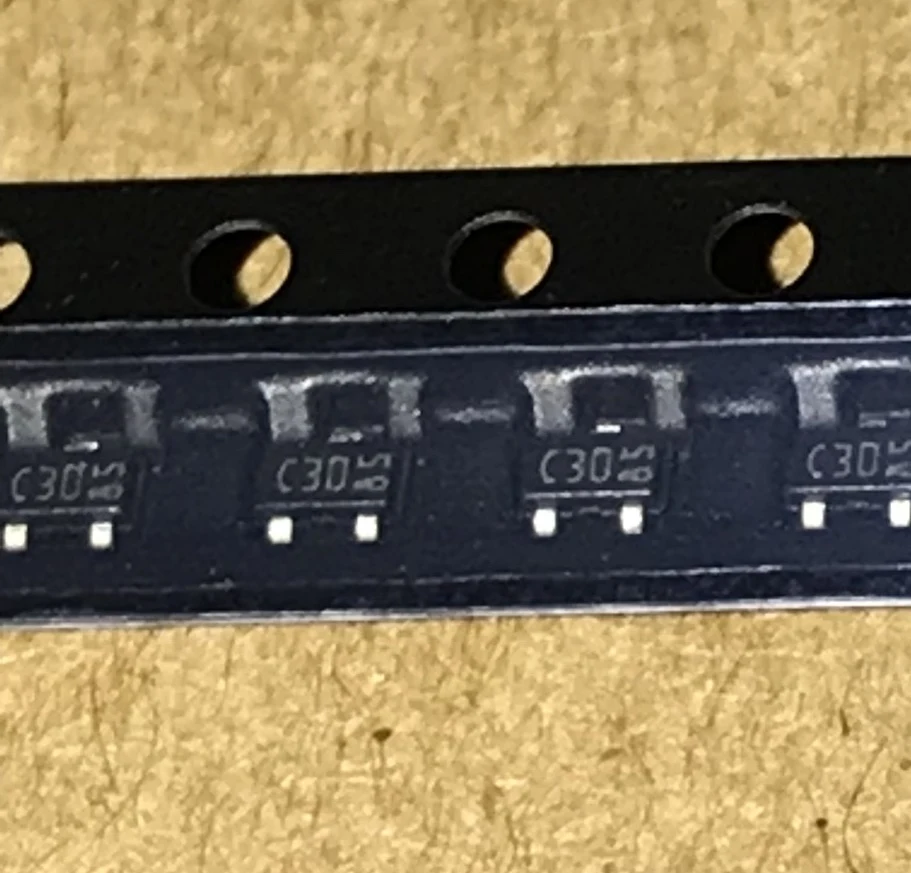 

BAT30CWFILM code chip silk screen C30 абсолютно новый оригинальный
