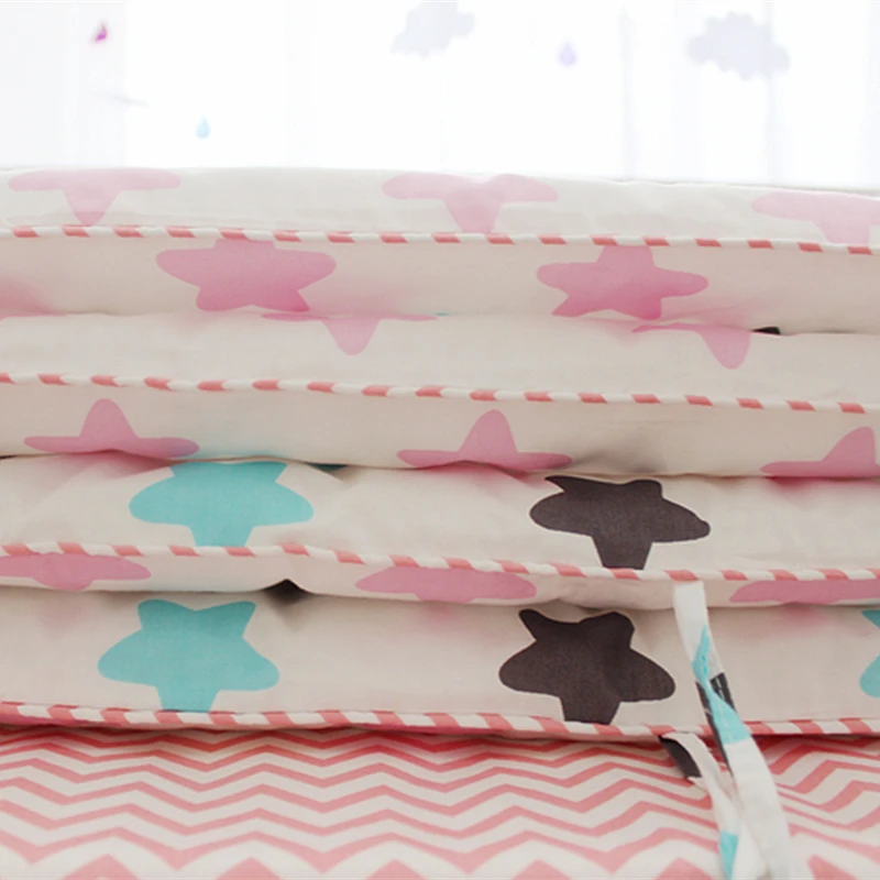Недорогой комплект постельного белья для младенцев Комплект с Бампером матрас