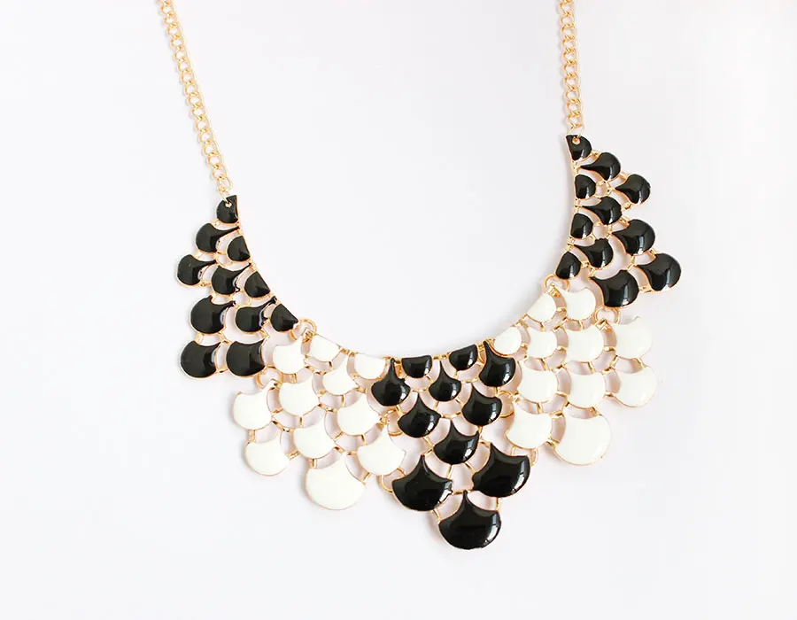 F &amp U различные цвета каплевидной масляной технологии ожерелье с подвеской в