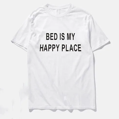 

Футболка унисекс с рисунком «Bed is my happy place»
