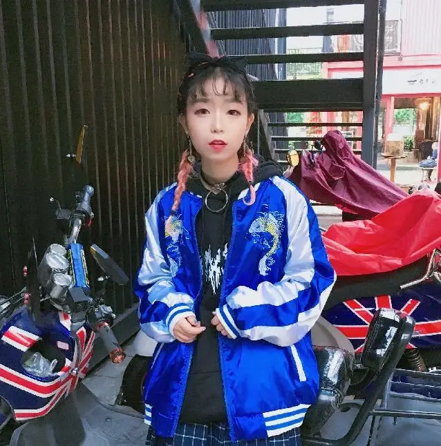 Kpop jin suga вышивка свободная бейсбольная Толстовка для влюбленных Весна Осень Повседневная Harajuku k-pop Bangtan для мальчиков и женщин пальто толстовки