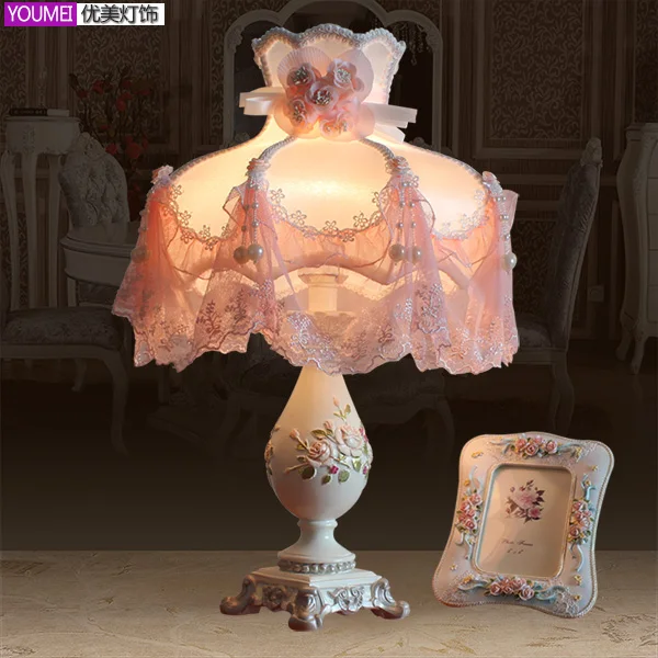 Европейской роскоши принцесса кружева пастырской спальня тумбочка лампы