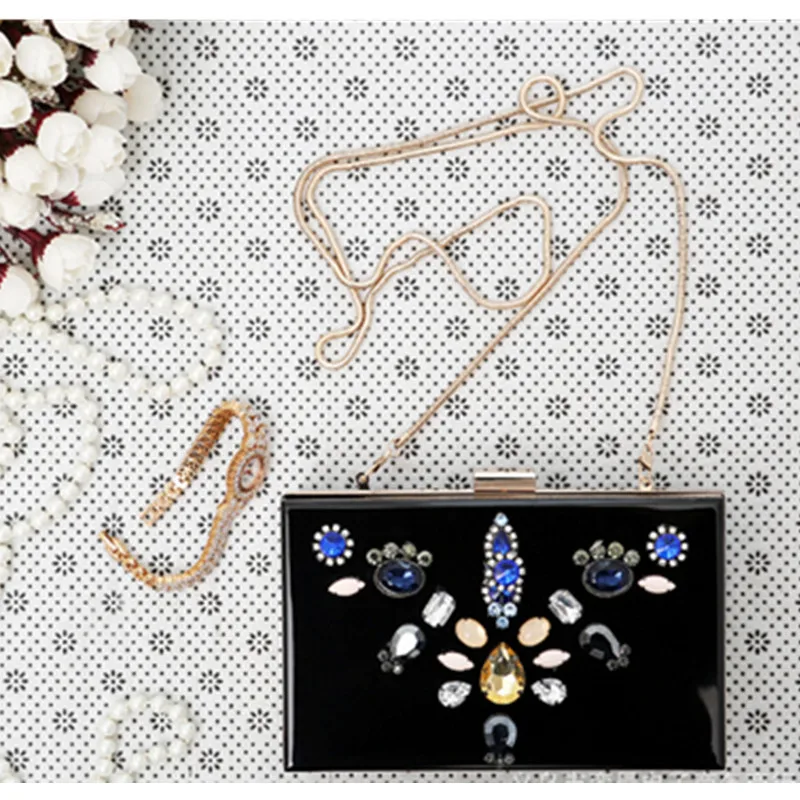 Женский клатч известного бренда дизайнерская сумочка блестящая сумка-минодьер с