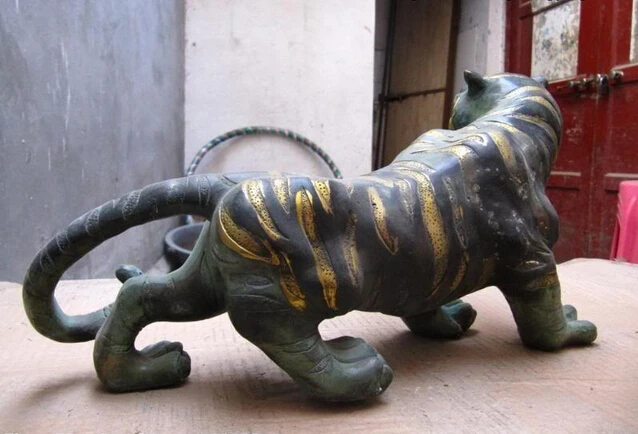 WBY voge gem S0473 Chinese Folk classical old Bronze Copper Carved ferocity animal Tiger Statue | Дом и сад
