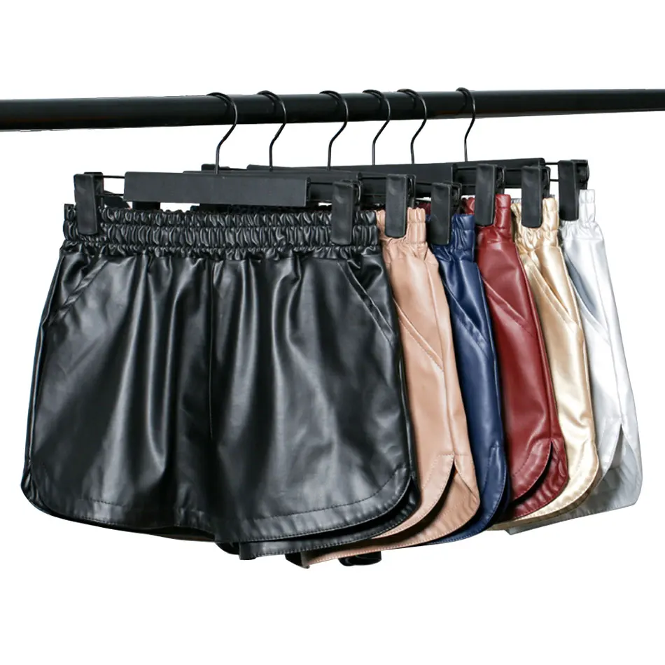 Женские шорты из искусственной кожи innor черные с карманами Свободные