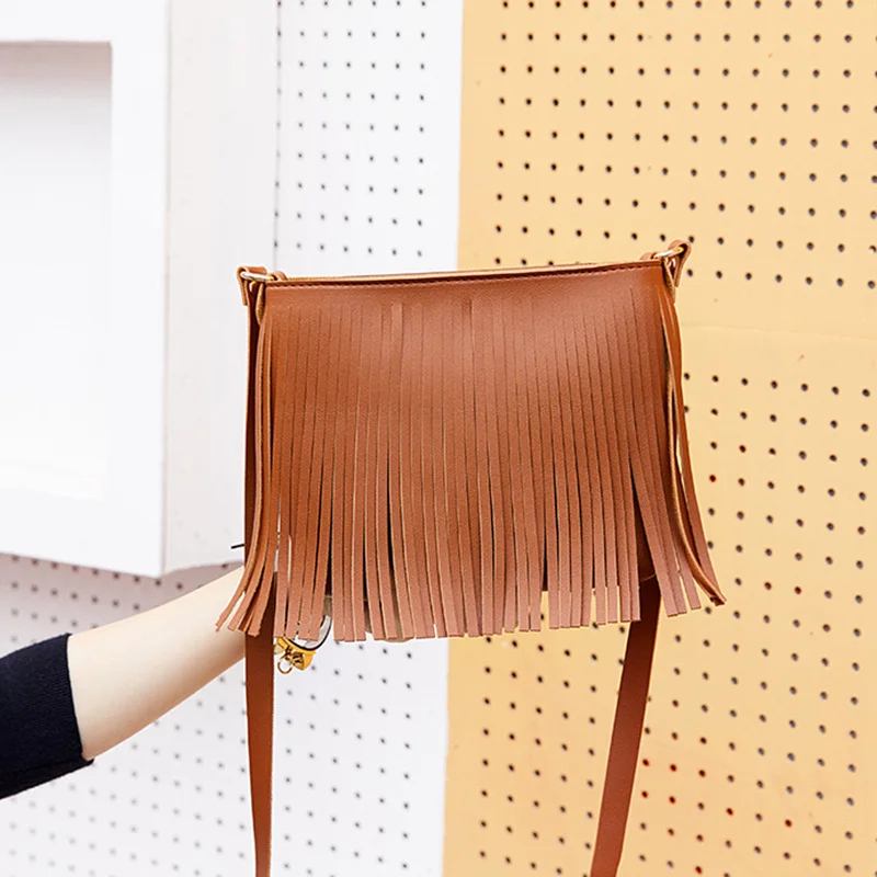 1 шт. женская сумка через плечо для девушек из искусственной кожи с кисточками на