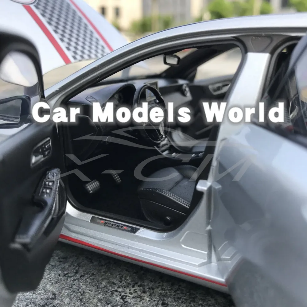 Литая модель автомобиля для Norev A-Class A-Klasse гоночный автомобиль 1:18 + небольшой