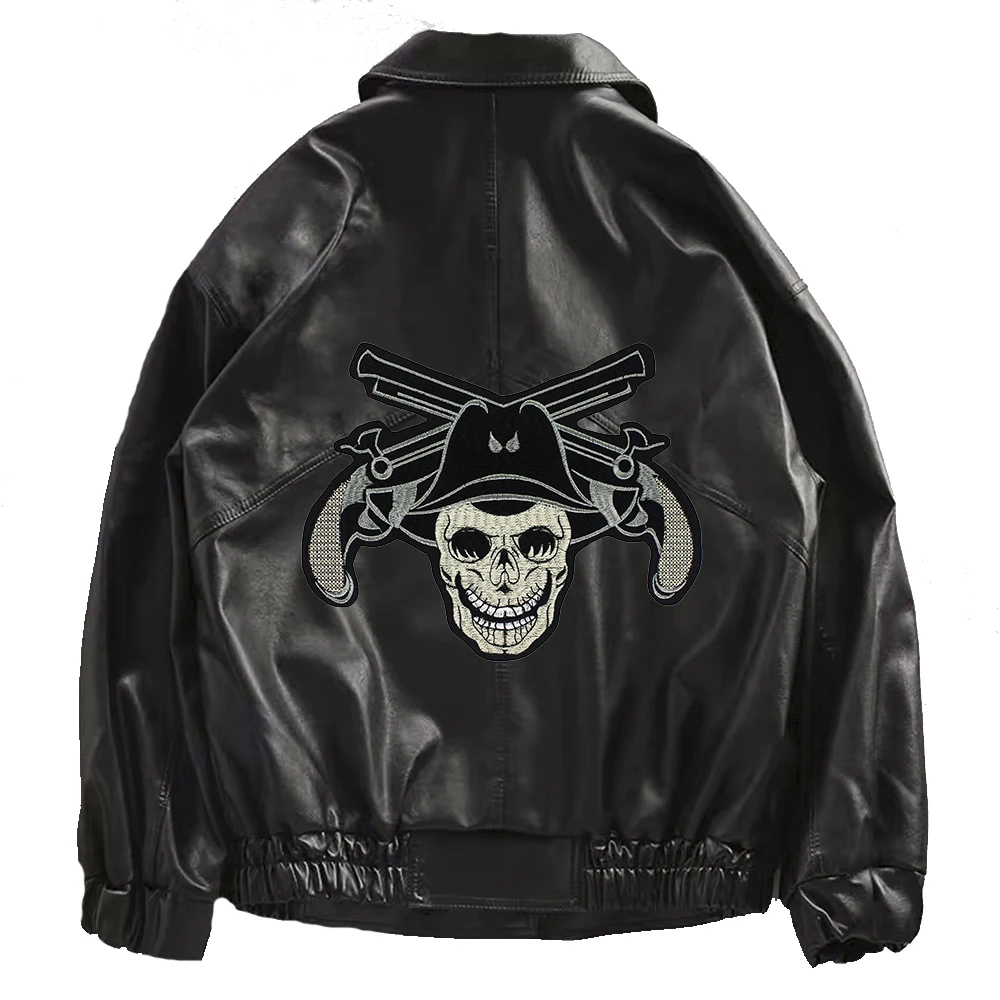 Байкерская куртка жилет с принтом в виде пистолетов большой железный рюкзак