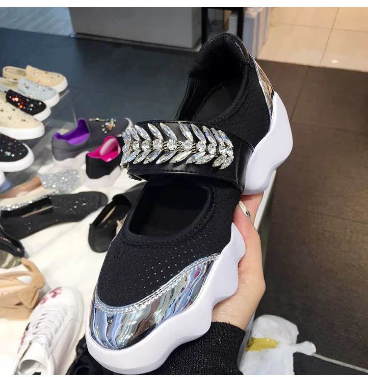 Обувь со стразами; женские кроссовки с кристаллами на платформе; zapatos de mujer; Новинка года; сезон весна; chaussures femme; женские белые кроссовки