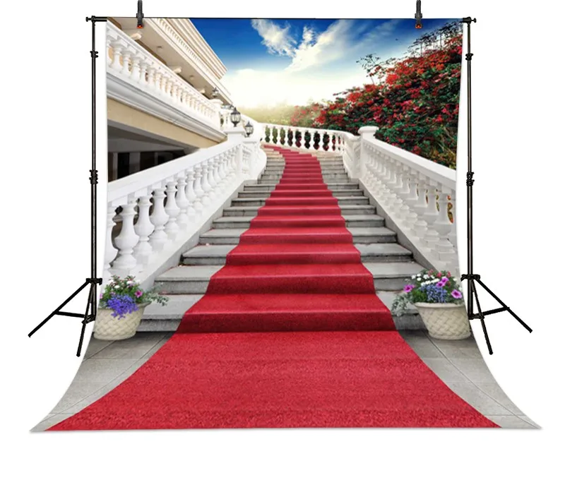 Фон для свадебной фотосъемки с изображением красной дорожки и белой лестницы |