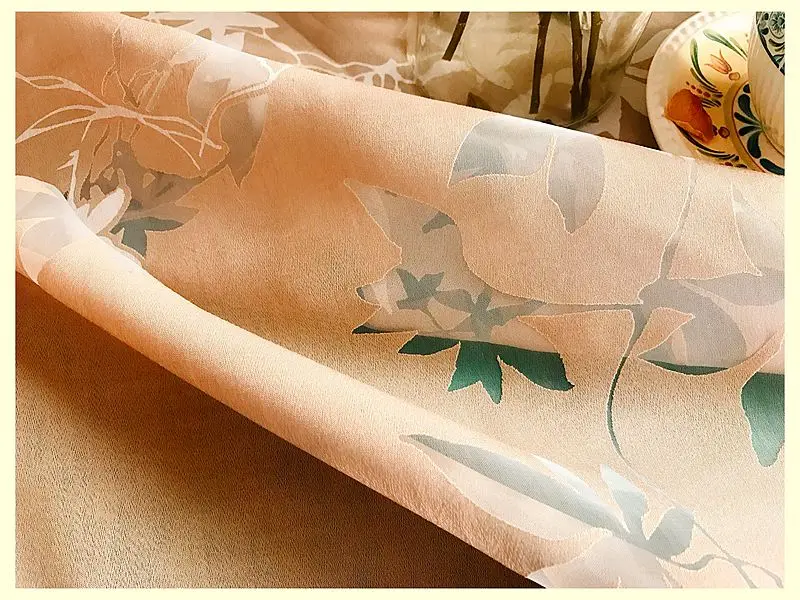 Распродажа комплектов в стиле INS садовая комбинированная квадратная скатерть