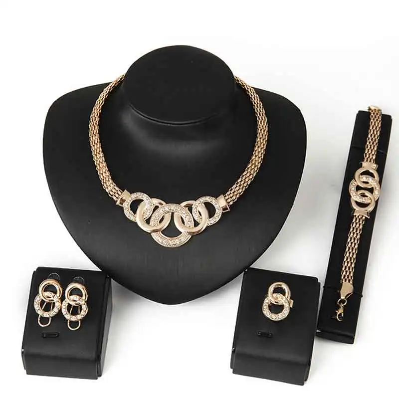 4 шт. в упаковке Принт ко Дню Святого Валентина Модные свадебные туфли