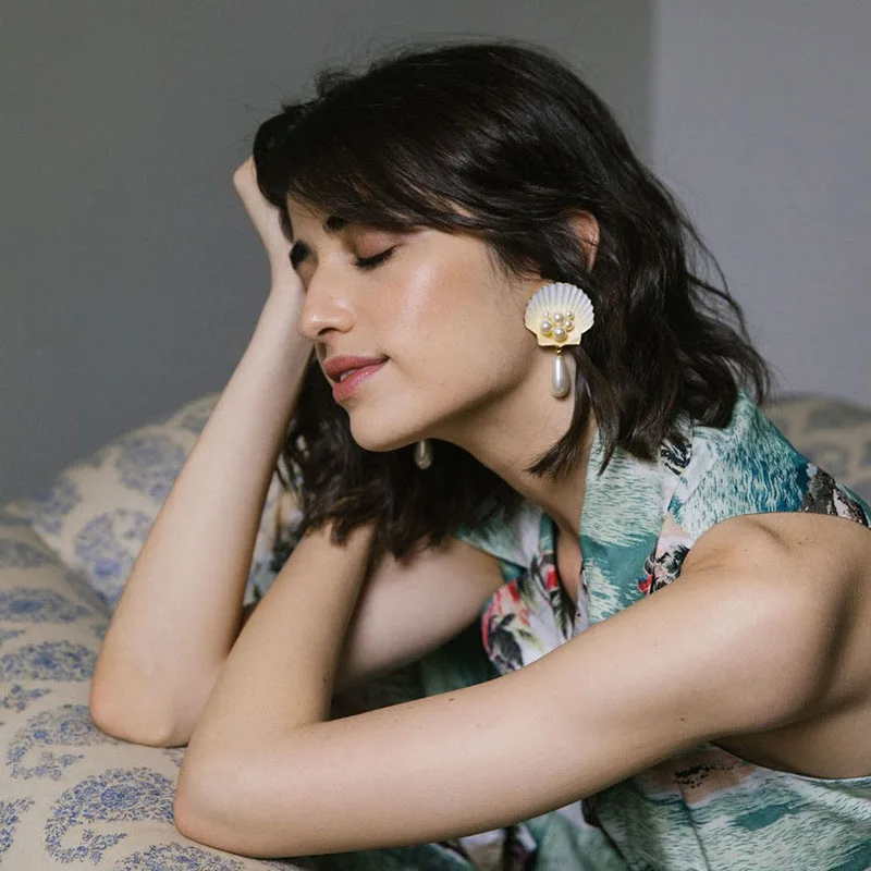 Женские серьги-подвески в стиле барокко золотого цвета | Украшения и аксессуары