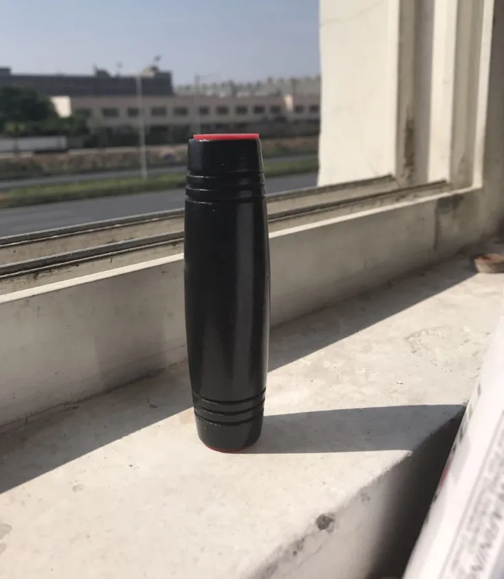 Японские настольные флип-игрушки Mokuru Rollver декомпрессионный стержень бук стакан Настольный фиджет палка снятие стресса фокус антистресс - Цвет: JJ72133-4