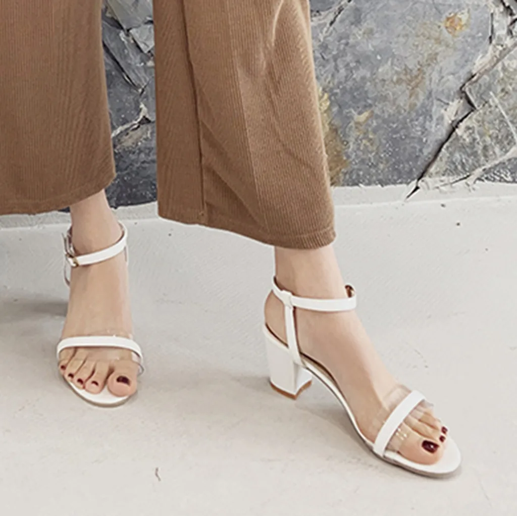 Женские сандалии с ремешком на щиколотке летние модельные высоком каблуке