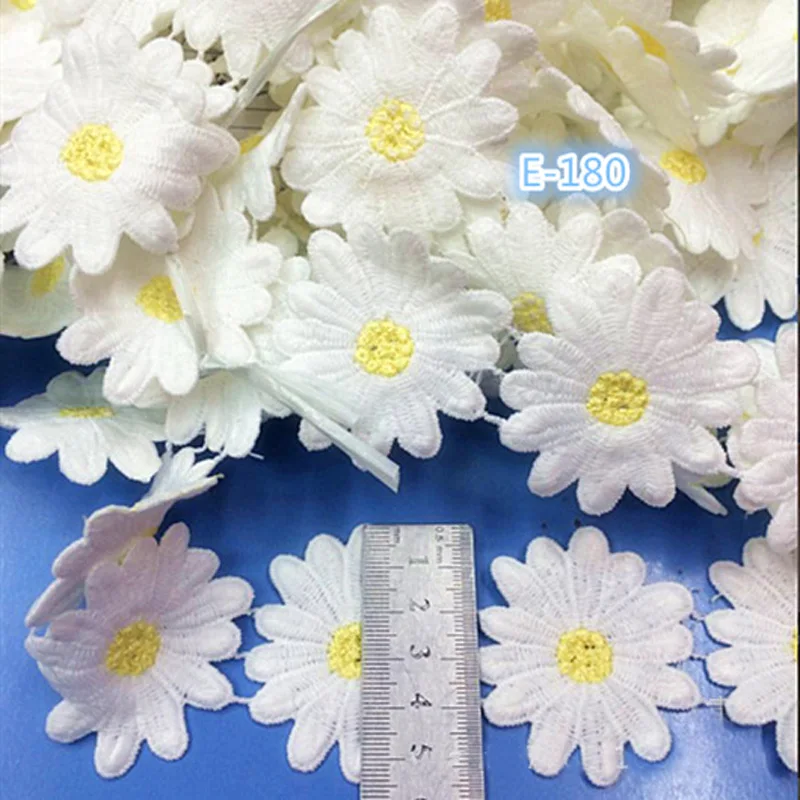 

15Yards Daisy Flower Embroidered Lace Edge Trim Ribbon 5.5cm White Lace Applique Dress Accessories DIY Sewing Craft