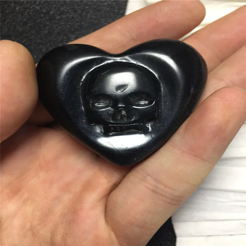 

Natural obsidian carved crystal skull, crystal heart, obsidian heart lover jewelry