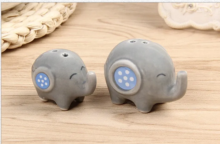 100 шт. = 50 комплекты Baby shower пользу 'Mommy и меня-маленькое арахис слон керамическая соль и перец шейкер Сувениры и подарки - Цвет: Синий
