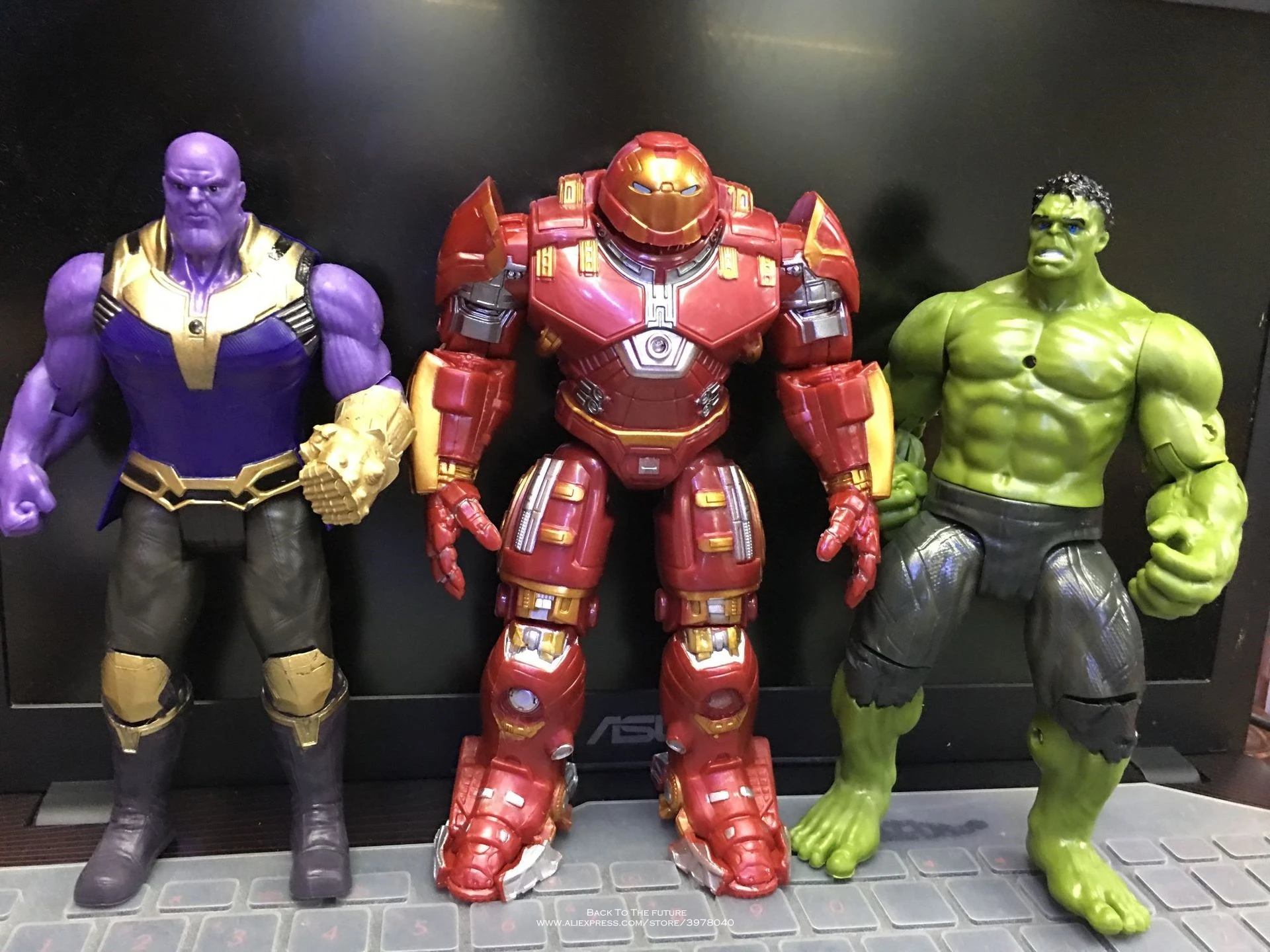 Disney Marvel Avengers 17cm Figure Super Heroes Iron Man Hulk Thanos Flashing Light Chest PVC Action Figures Toys for children | Игрушки и