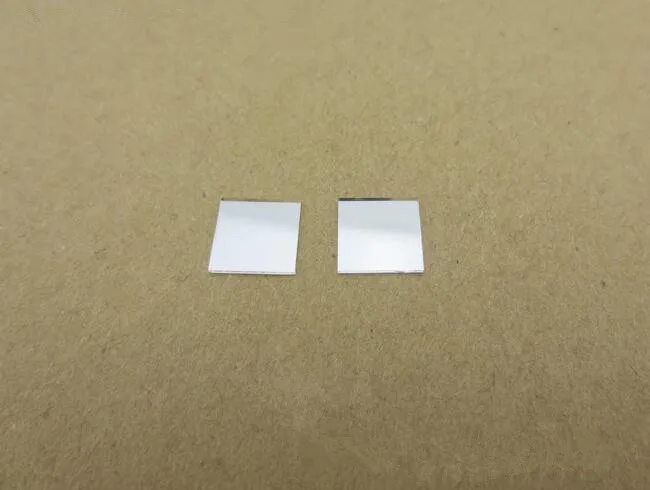 

DERH-10 High quality Laser Lens, light high transparent filter lens, Size: 10X10X0.55mm, Glass materials, Clean surface