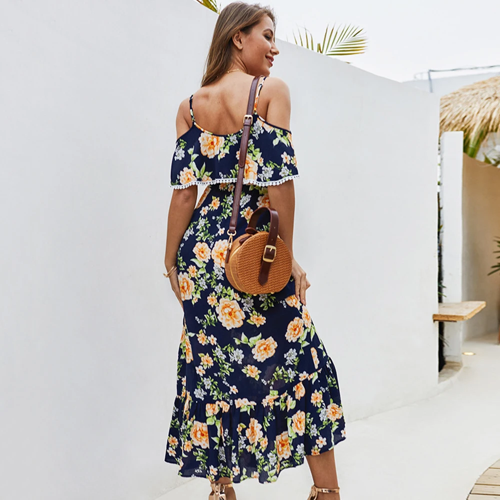 Женское пляжное летнее шифоновое платье с открытыми плечами и цветочным принтом