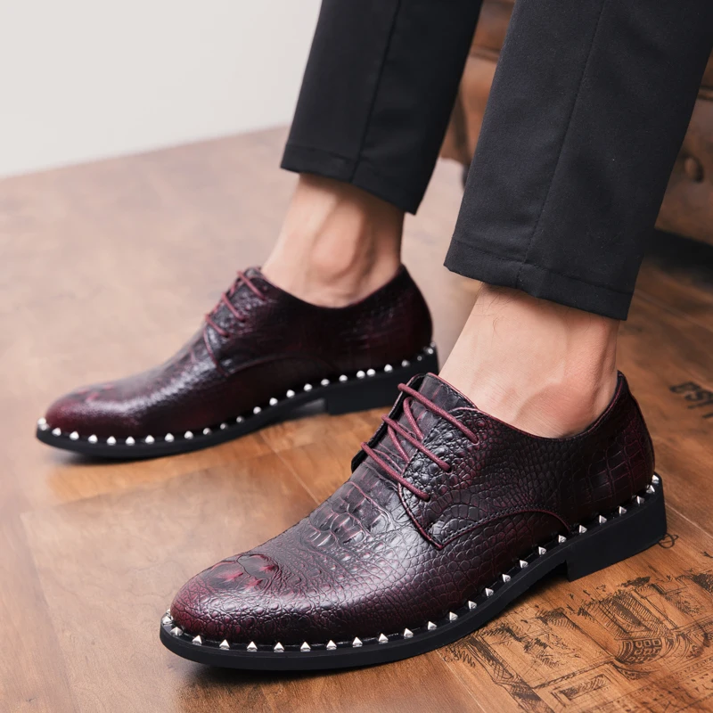 Туфли мужские из мягкой кожи Крокодиловая Кожа тиснение заклепки на шнуровке