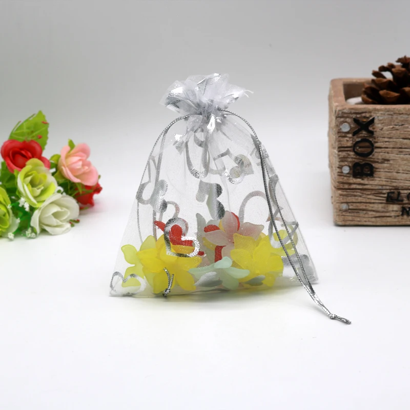 

Mini Packaging Bags 7x9cm 100pcs/lot White Printed Silver Heart Organza Bags for Jewelry Beads Candy Gifts Storage Bags Pouches