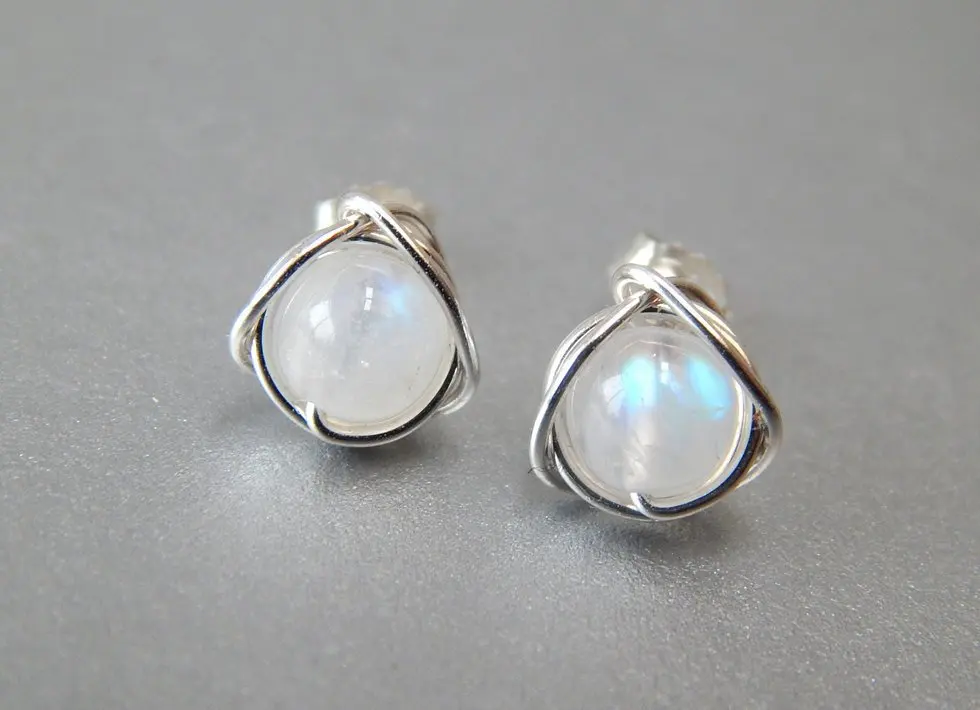 Женские серьги из гипоаллергенного камня|Серьги-гвоздики| |