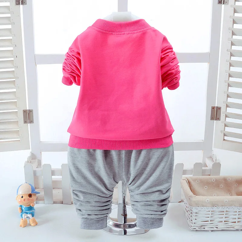 2017 Одежда для младенцев комплекты весенней одежды маленьких девочек футболка с