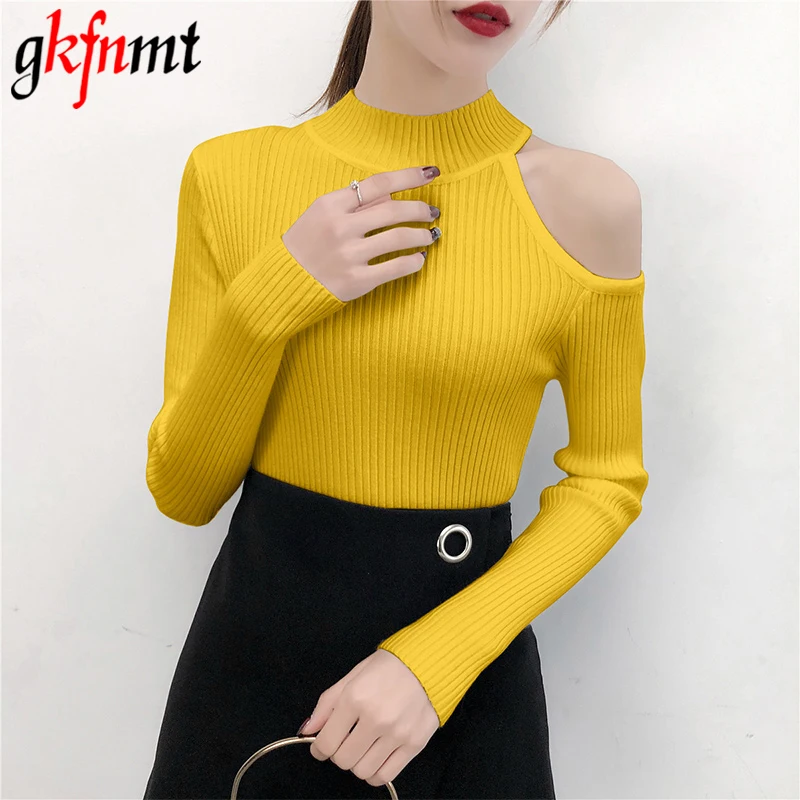 Женский трикотажный свитер с высоким воротом вырезом на плечах весну-осень 2019 |