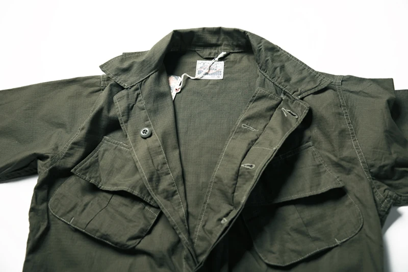 Не в наличии футболки с косыми карманами рубашки стиле джунглей Военные