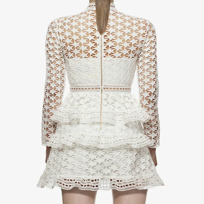 Женское кружевное платье с длинным рукавом голубое ажурное винтажное белое