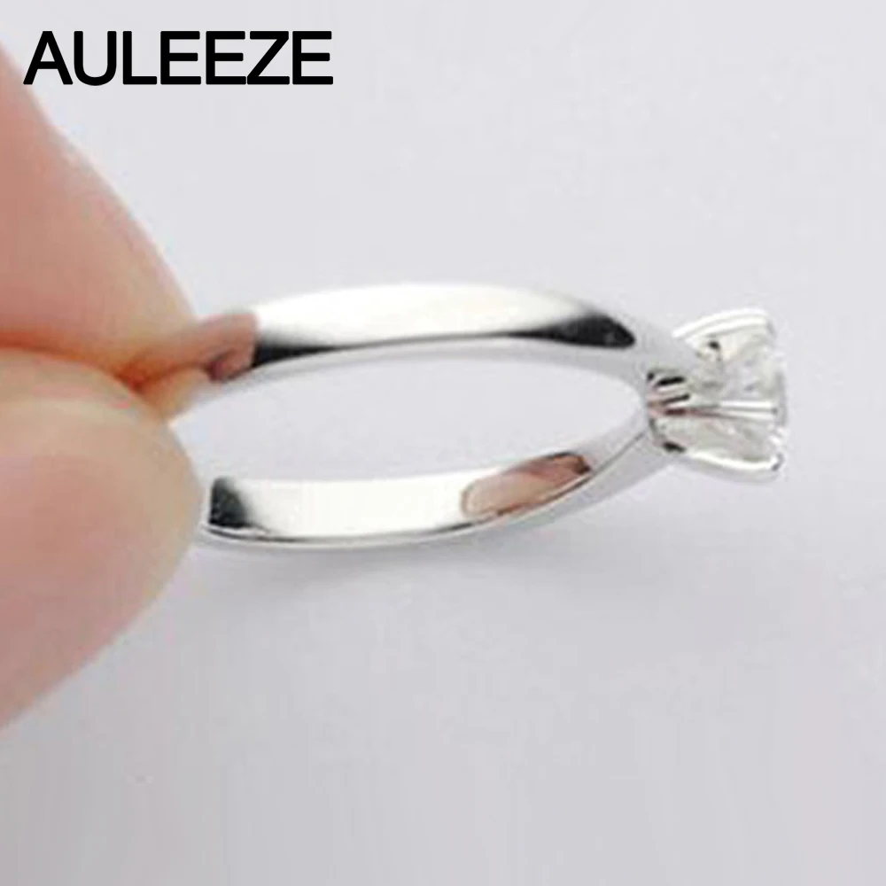 Женское классическое обручальное кольцо из белого золота с бриллиантами |