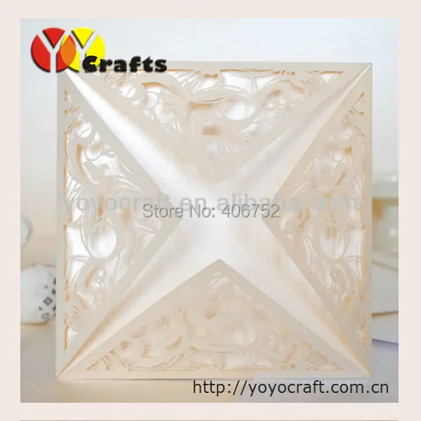 Свадебная пригласительная открытка INC38 в четырех складках белая слоновая кость